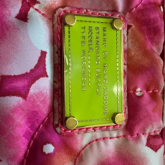 Marc Jacobs Vibrant Pink Floral Laptop Bag with Yellow Polyester Fiber Interior - Picture 2 of 13